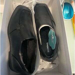 Boys black dress shoes size 3